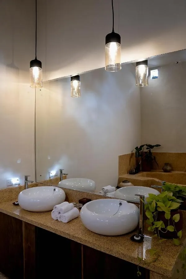 Casa Benita By Bracha Villas Management Seminyak Indonezja