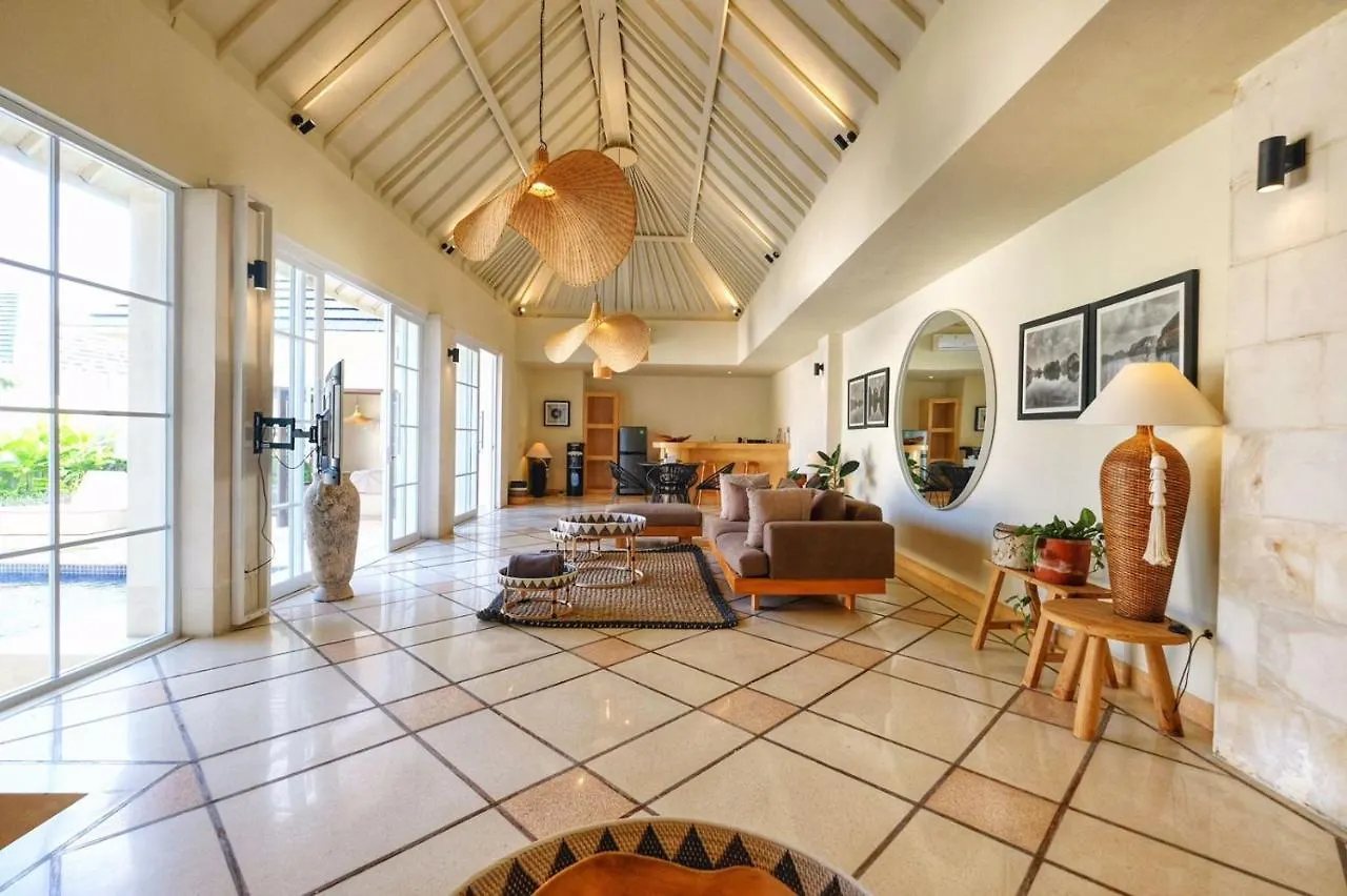 Casa Benita By Bracha Villas Management Seminyak Indonezja