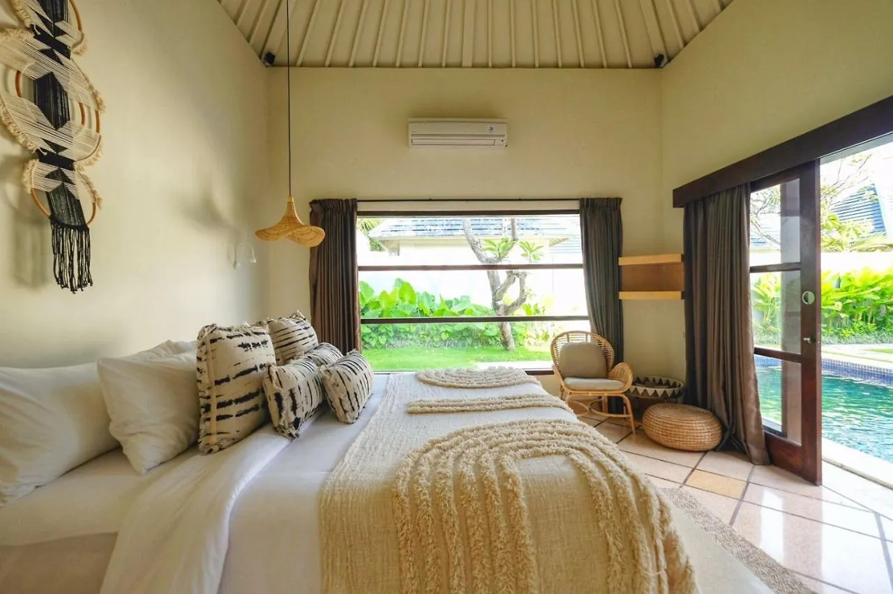 Casa Benita By Bracha Villas Management Seminyak 0*,