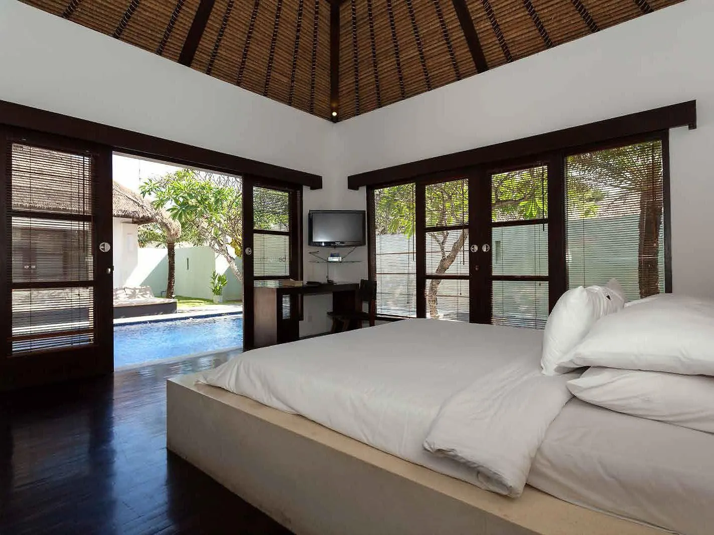 Casa Benita By Bracha Villas Management Seminyak