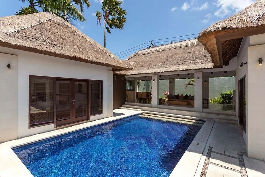 Casa Benita By Bracha Villas Management Seminyak Indonezja
